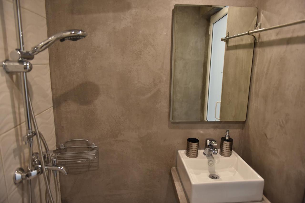 Ilion Luxury Studios Asproválta Eksteriør billede